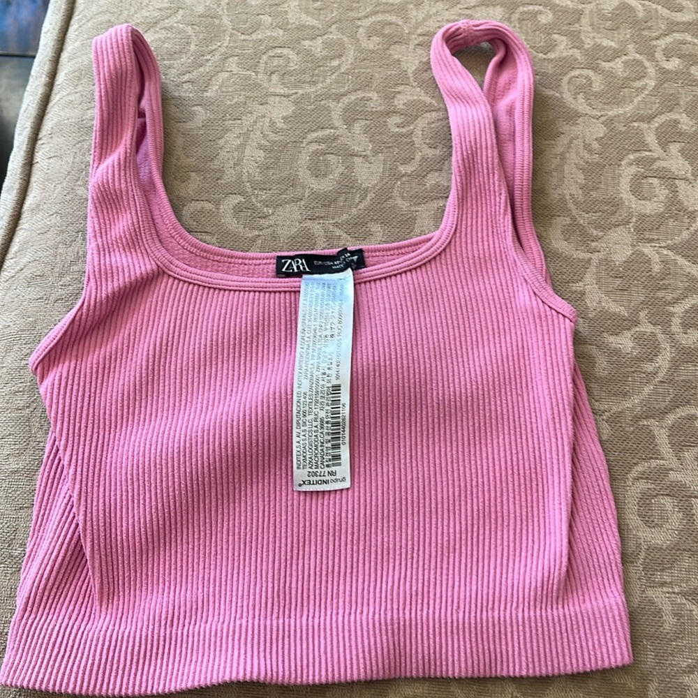 Zara xs pink cropped tank top purchased in Greece